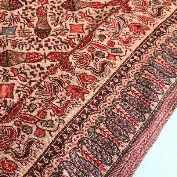 large red and brown scarf/shawl with fringes. - Picture 4 of 7